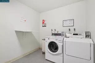 150 Pearl St, Oakland, CA 94611 - Photo 25