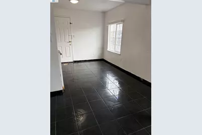 9024 Olive St, Oakland, CA 94603 - Photo 9