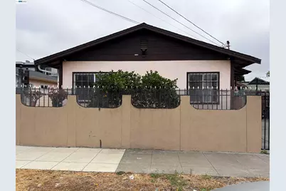 9024 Olive St, Oakland, CA 94603 - Photo 1