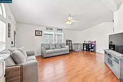 16711 Marsh Creek Road #135, Clayton, CA 94517 - Photo 7