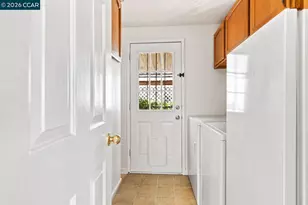 16711 Marsh Creek Rd, Clayton, CA 94517 - Photo 17