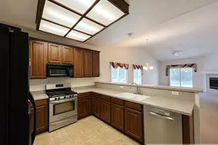 9736 Dynasty Way, Elk Grove, CA 95624 - Photo 9