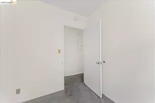 2136 Linden St, Oakland, CA 94607 - Photo 27