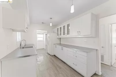2136 Linden St, Oakland, CA 94607 - Photo 19
