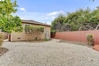 5437 Colusa Ave, Richmond, CA 94804 - Photo 31