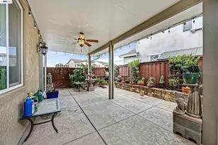 7001 Sitka Ct, Vacaville, CA 95687 - Photo 53