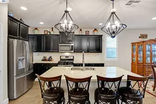 7001 Sitka Ct, Vacaville, CA 95687 - Photo 15
