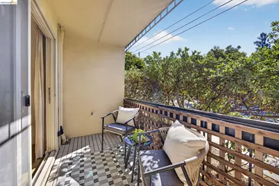 555 Jean St #319, Oakland, CA 94610 - Photo 9