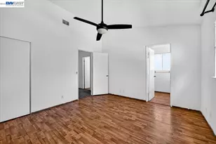 8265 Calla Way, Sacramento, CA 95828 - Photo 15