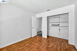 8265 Calla Way, Sacramento, CA 95828 - Photo 11