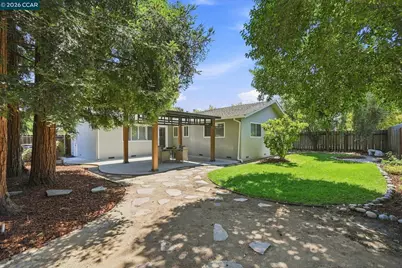 987 Getoun Drive, Concord, CA 94518 - Photo 23