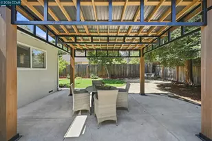 987 Getoun Dr, Concord, CA 94518 - Photo 19