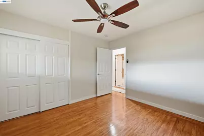 19026 Center St, Castro Valley, CA 94546 - Photo 27