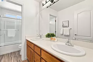 1015 Canyon Oaks Dr, El Sobrante, CA 94803 - Photo 31