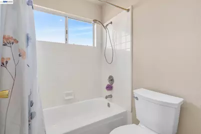 1910 Harvest Landing Ct, Tracy, CA 95376 - Photo 41