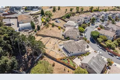866 Bridgeway Cir, El Sobrante, CA 94803 - Photo 83