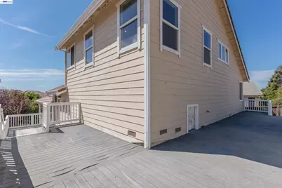 866 Bridgeway Cir, El Sobrante, CA 94803 - Photo 71
