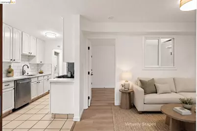 2922 Hillegass Ave #B, Berkeley, CA 94705 - Photo 7