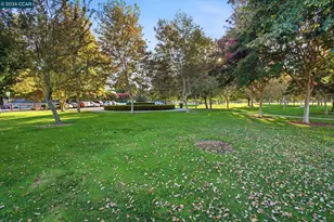 5683 Vintage Cir, Stockton, CA 95219 - Photo 11