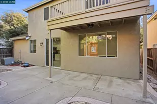 5683 Vintage Cir, Stockton, CA 95219 - Photo 7