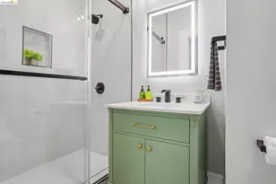 35 Randwick Ave, Oakland, CA 94611 - Photo 25