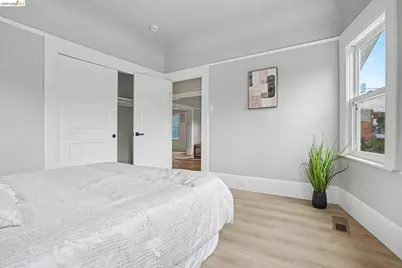 35 Randwick Ave, Oakland, CA 94611 - Photo 21