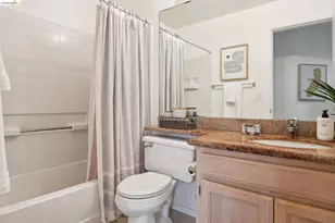 255 Florence Ct, Hercules, CA 94547 - Photo 25