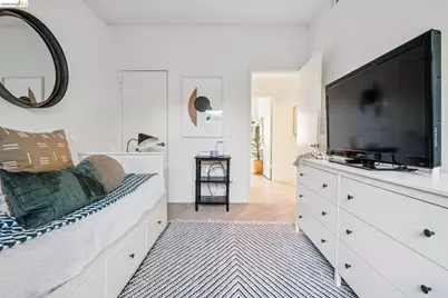 255 Florence Ct, Hercules, CA 94547 - Photo 23