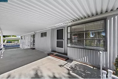 2115 Dalis, Concord, CA 94520 - Photo 5