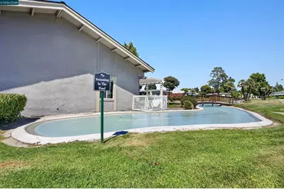 2115 Dalis, Concord, CA 94520 - Photo 35