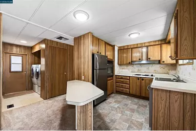2115 Dalis, Concord, CA 94520 - Photo 11