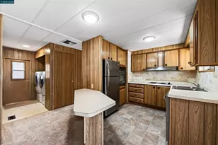 2115 Dalis, Concord, CA 94520 - Photo 11