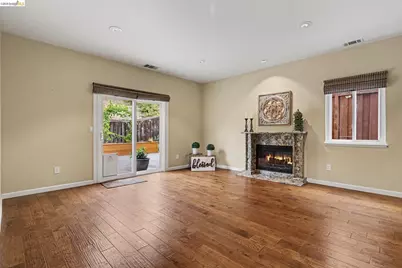 1164 Legend Cir, Vallejo, CA 94591 - Photo 9