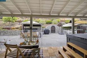 186 Paso Nogal Rd, Pleasant Hill, CA 94523 - Photo 41