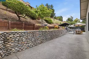186 Paso Nogal Rd, Pleasant Hill, CA 94523 - Photo 45
