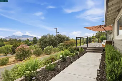 186 Paso Nogal Rd, Pleasant Hill, CA 94523 - Photo 49