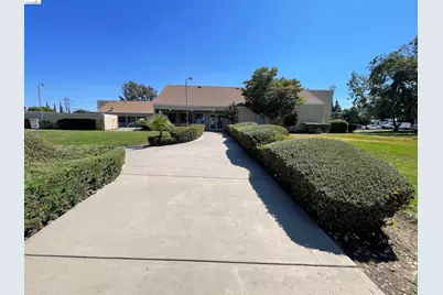 340 Bernauer, Pittsburg, CA 94565 - Photo 37