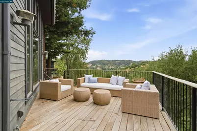16 Valley View Ln, Orinda, CA 94563 - Photo 61