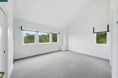 16 Valley View Ln, Orinda, CA 94563 - Photo 47