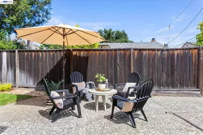 4875 Pepperwood Way, San Jose, CA 95124 - Photo 33