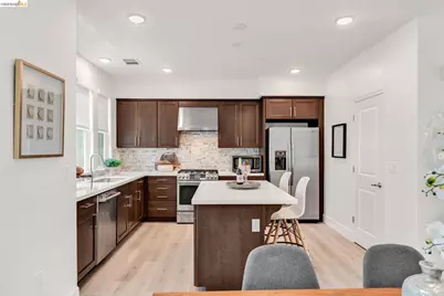 820 Duane Ave #5, Sunnyvale, CA 94085 - Photo 9