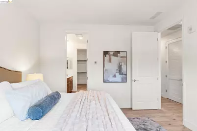 820 Duane Ave #5, Sunnyvale, CA 94085 - Photo 17