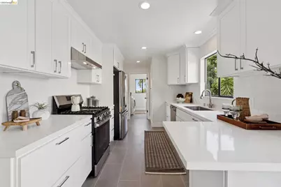 29 Vista Avenue, Piedmont, CA 94611 - Photo 9