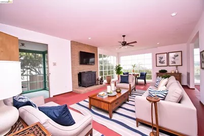 511 6th St, Montara, CA 94037 - Photo 13