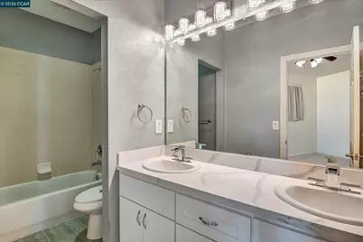 30 Echo Ct, Patterson, CA 95363 - Photo 27