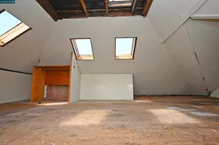 979 Grace Ave, Oakland, CA 94608 - Photo 23