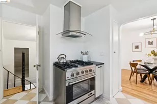 451 Taurus Ave, Oakland, CA 94611 - Photo 17