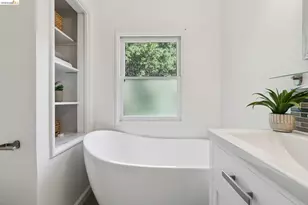451 Taurus Ave, Oakland, CA 94611 - Photo 25
