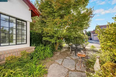100 Opal Ct, Hercules, CA 94547 - Photo 9