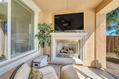 4061 Sarasta Bay Dr, Pittsburg, CA 94565 - Photo 47